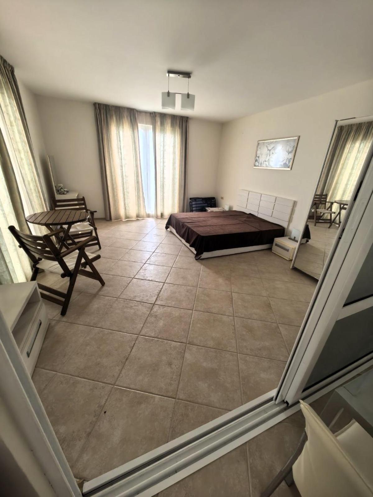 Dl Apartments Ахелой Екстер'єр фото