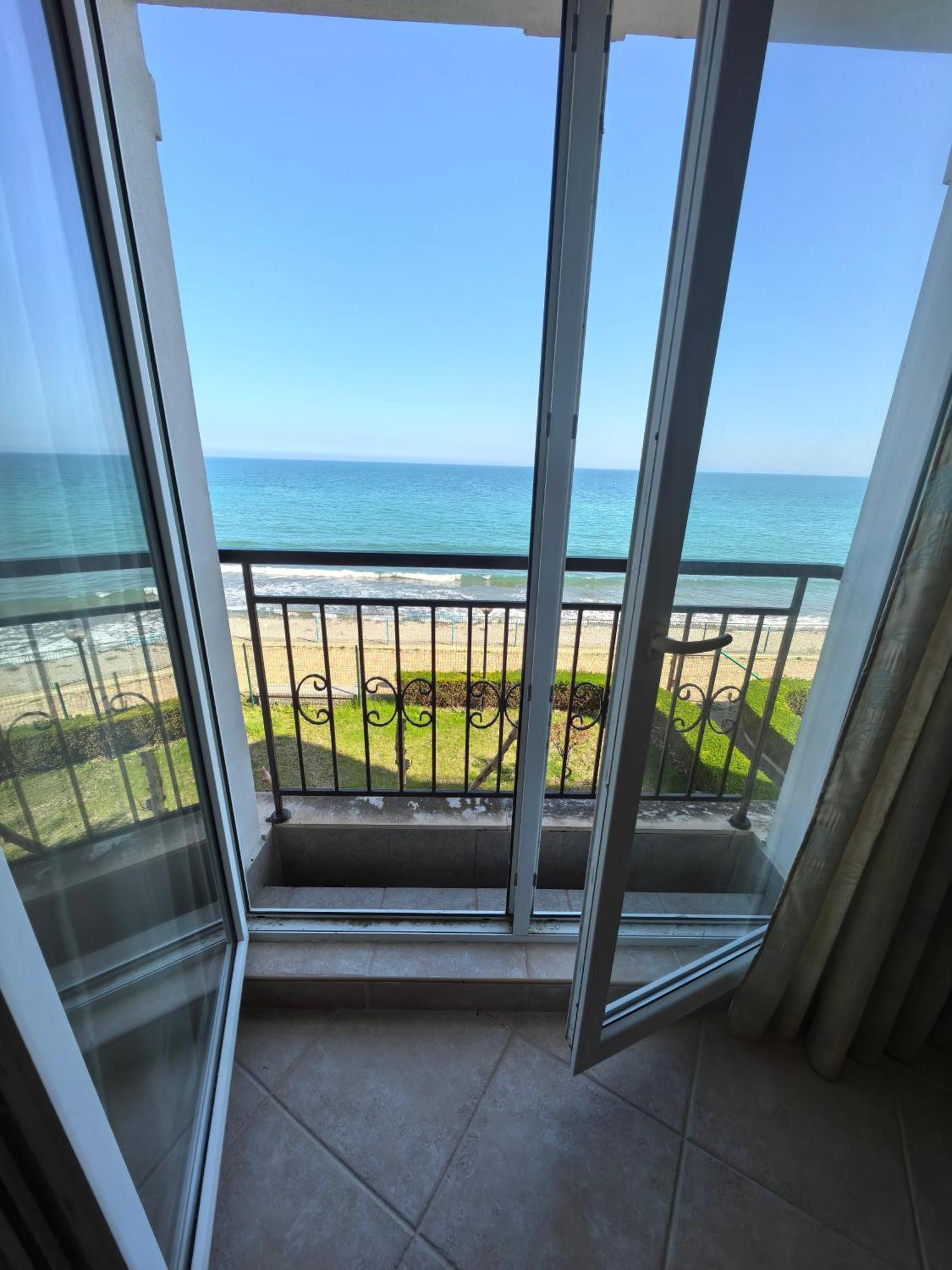 Dl Apartments Ахелой Екстер'єр фото